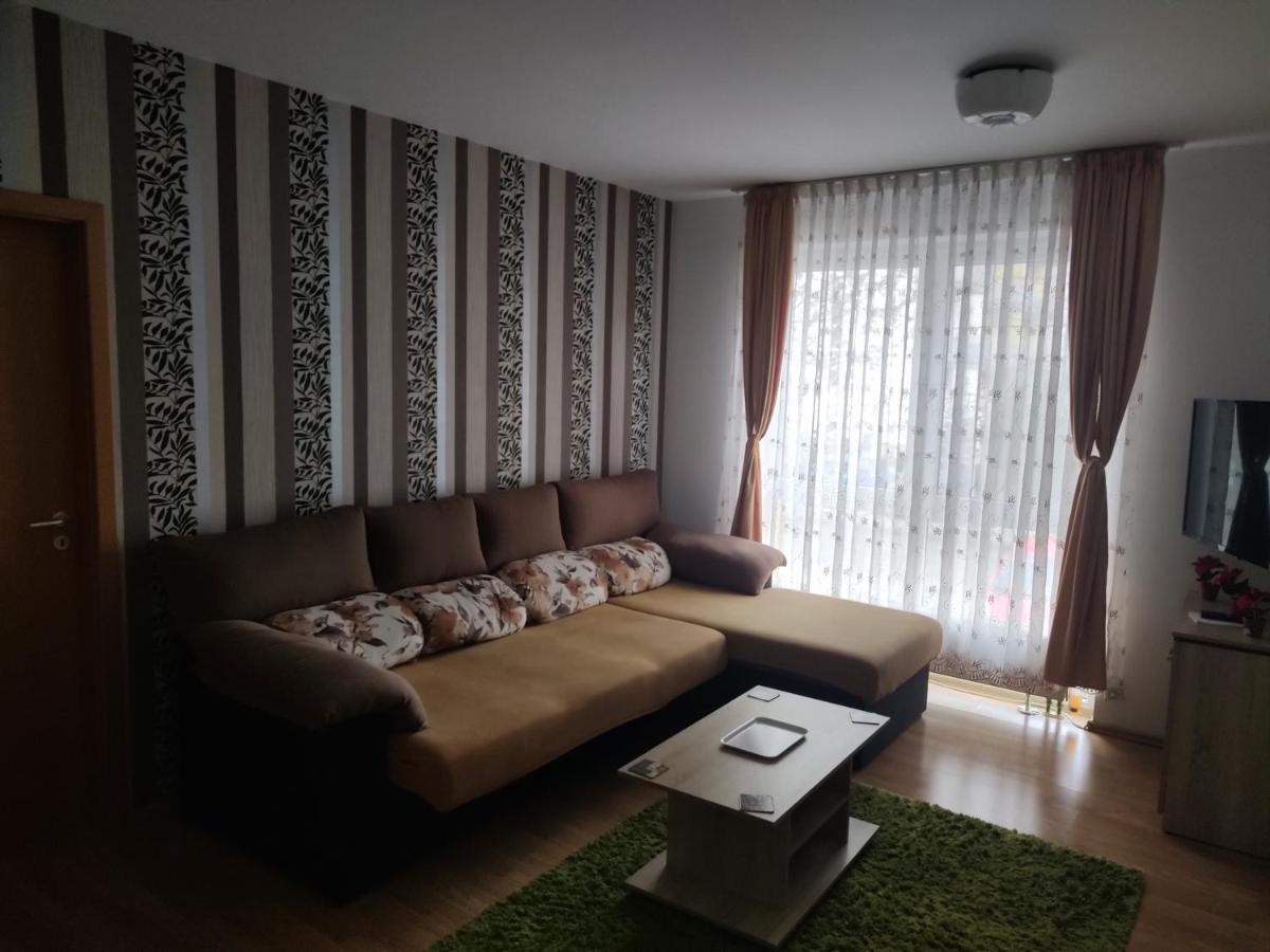 Avantgarden1 .Apartament Lux Brasov Exterior photo